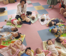 児童館 親子の広場